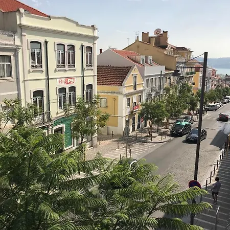Apartment Excellent 2 Bedroom In