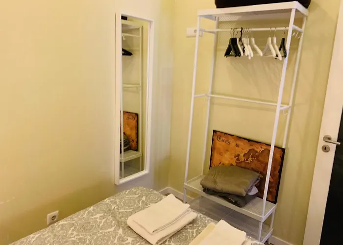 アパート Excellent 2 Bedroom In リスボン