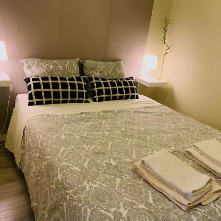 Excellent 2 Bedroom In Apartamento *